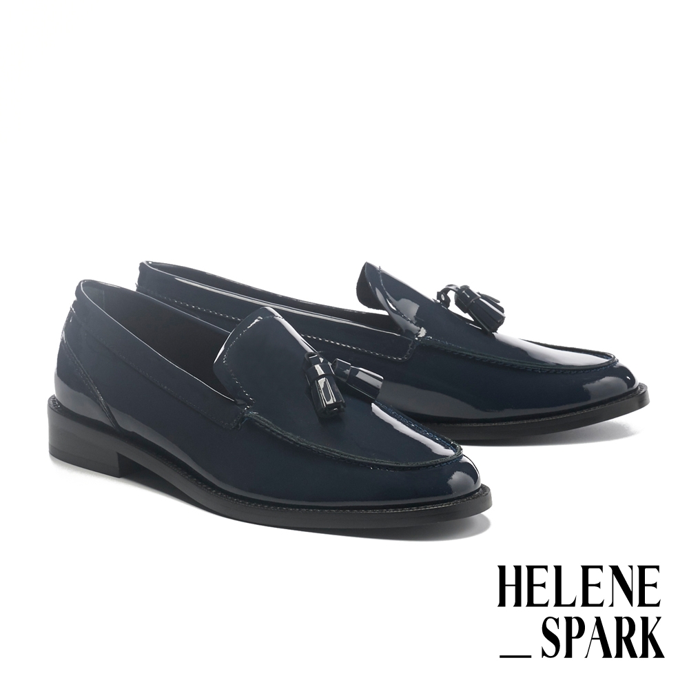 低跟鞋 HELENE SPARK 知性流蘇軟漆皮樂福低跟鞋－藍