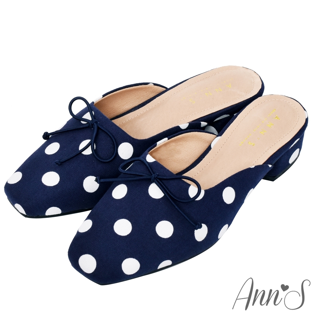 Ann’S慵懶女人味-寬腳OK優雅蝴蝶結點點方頭穆勒鞋 -深藍(版型偏小) product image 1