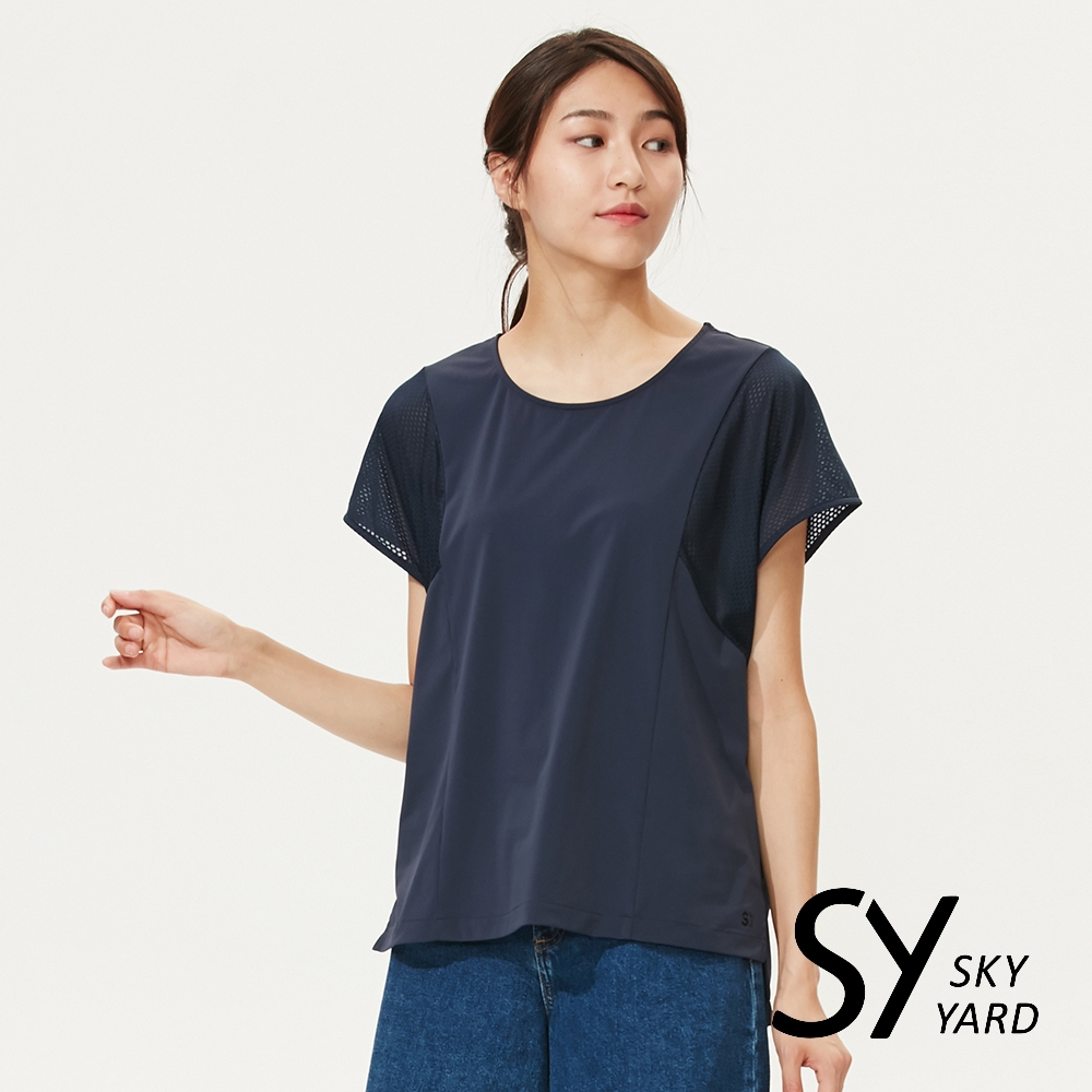 【SKY YARD】網路獨賣款-休閒半袖拼接素面透氣造型上衣-藍黑