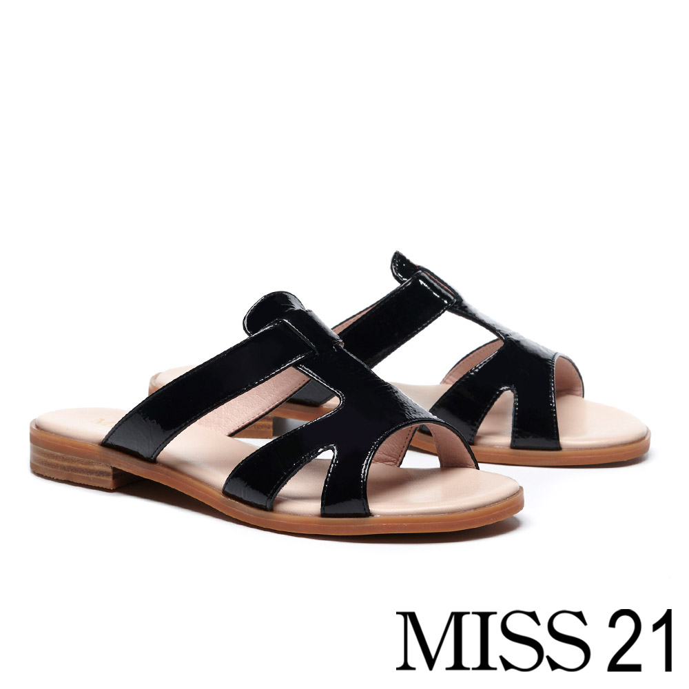 拖鞋 MISS 21 隨性時髦質感真皮低跟拖鞋－黑
