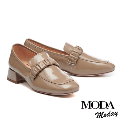 低跟鞋 MODA MODAY 高雅氣質全真皮方頭樂福低跟鞋－米