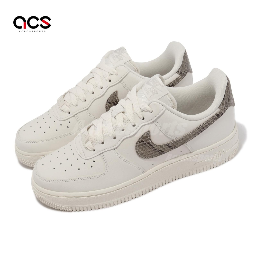 NIKE WMNS AIR FORCE 07 DD8959-002