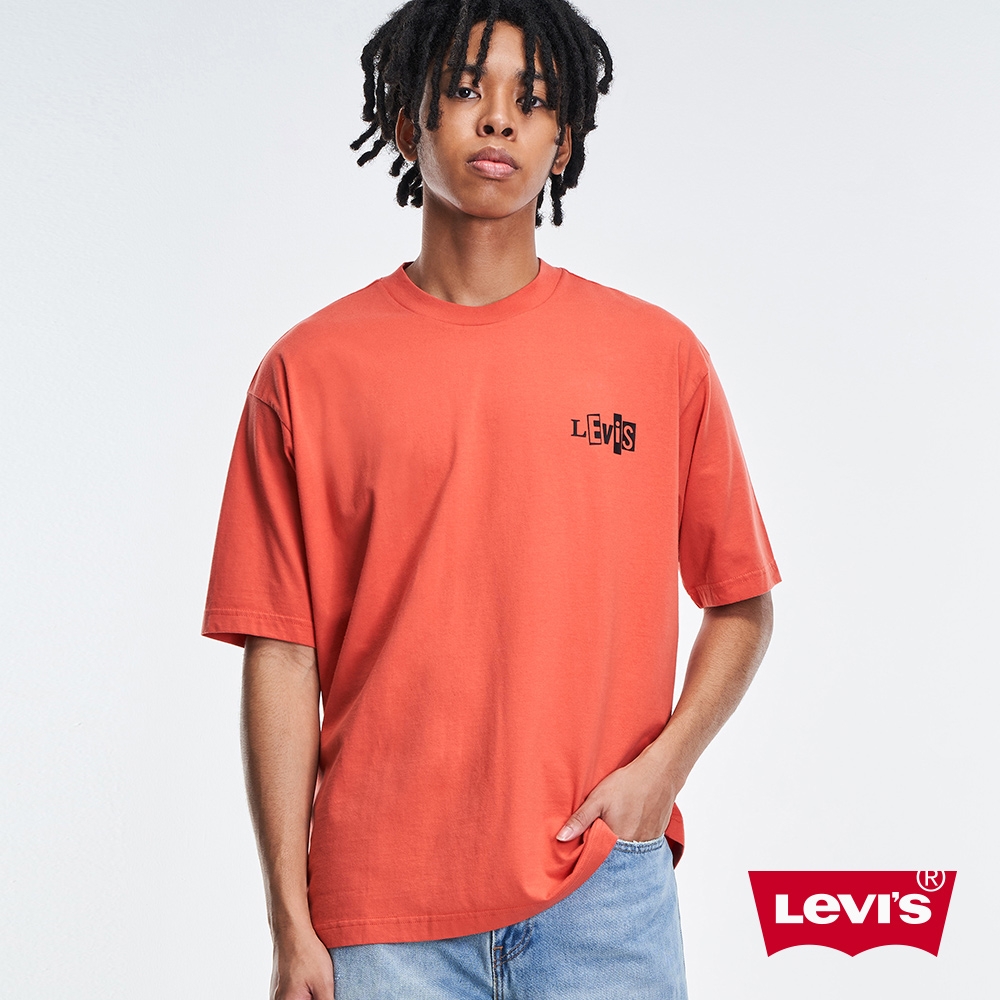 Levis 滑板系列 男款 寬鬆版短袖T恤 / 街頭拼貼風Logo 赭紅