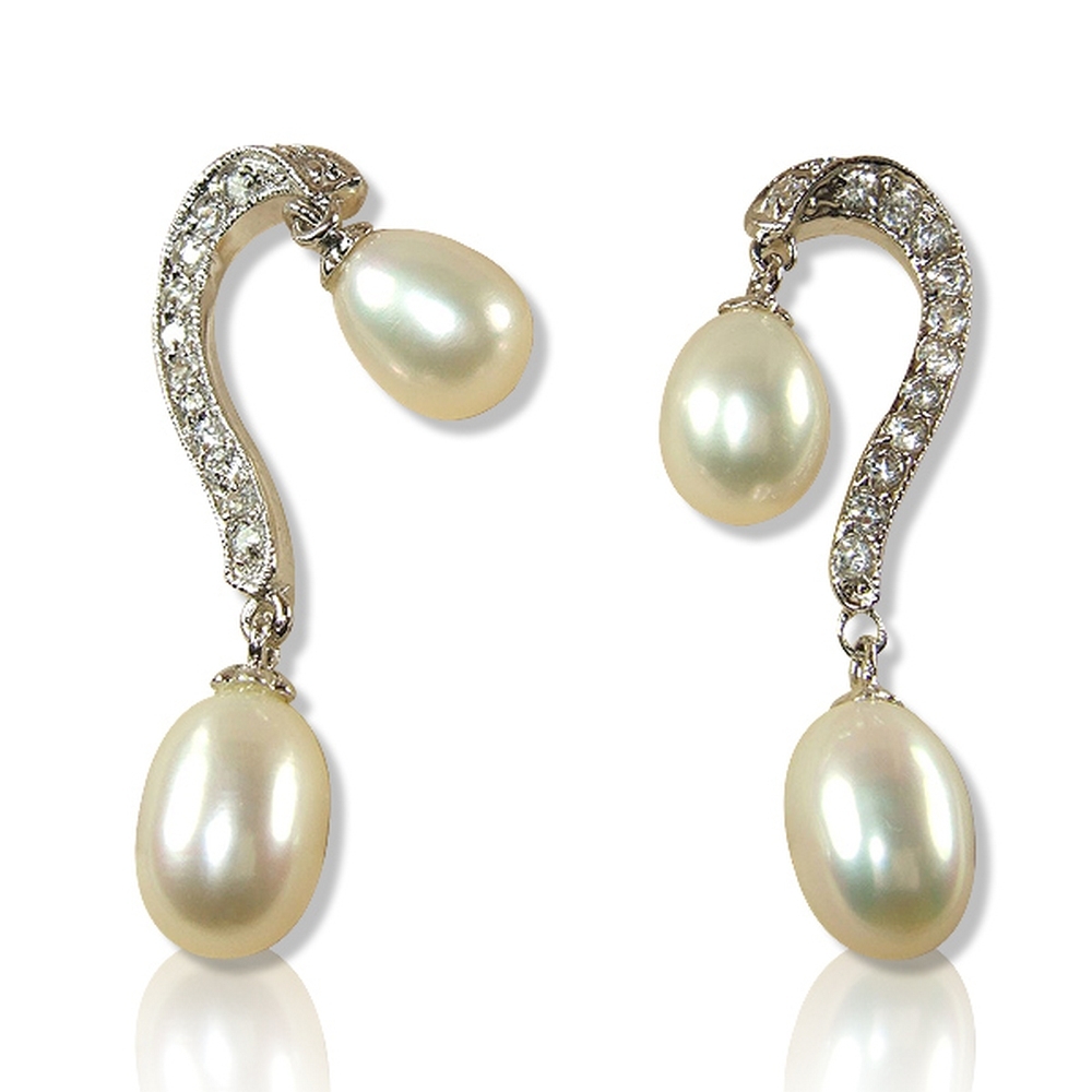 【小樂珠寶】時尚必備款-頂級天然珍珠耳環