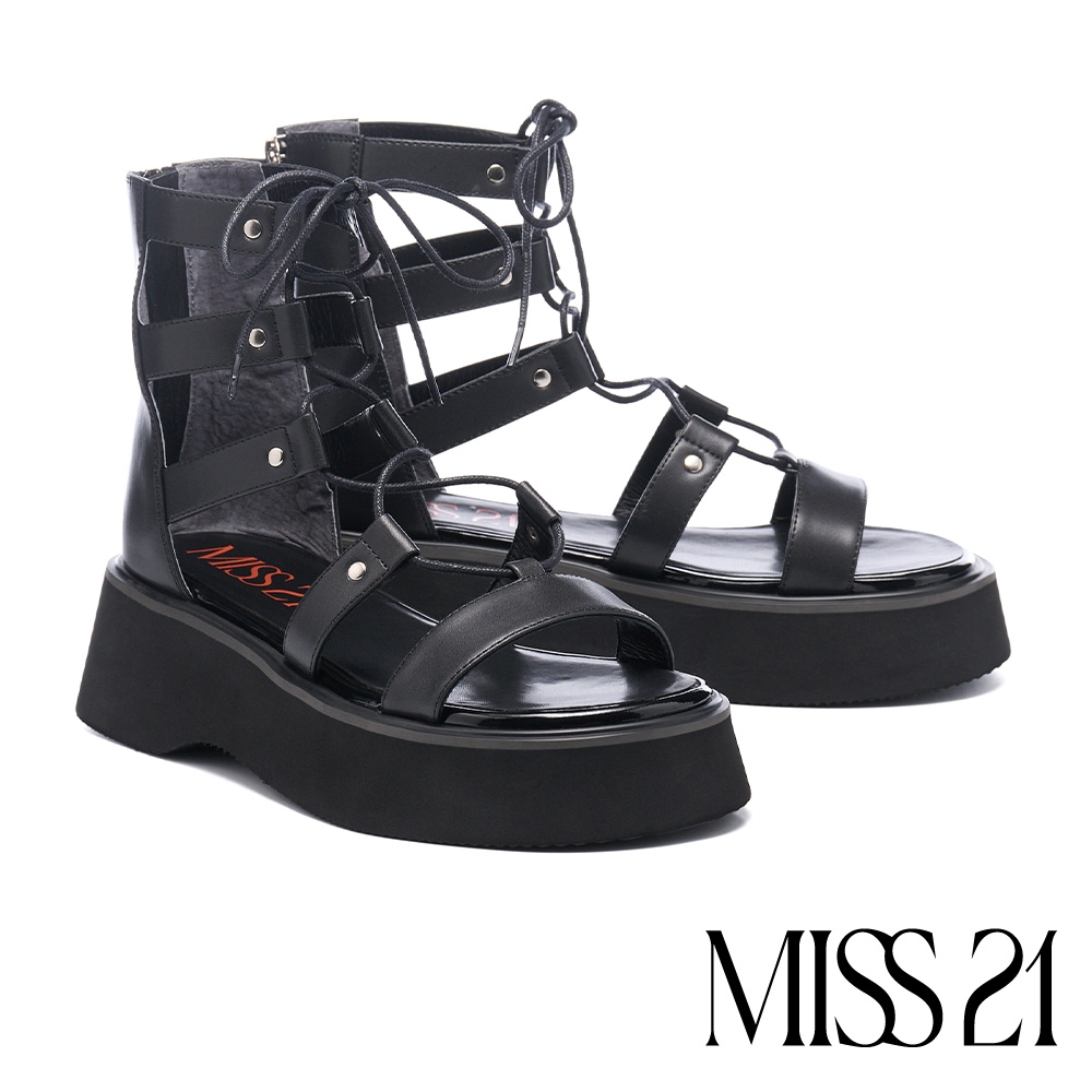 涼鞋 MISS 21 敏感酷酷蝴蝶結鉚釘簍空綁帶羅馬厚底涼鞋－黑