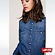 Levis 女款 牛仔襯衫 V型雙口袋 延續款 product thumbnail 1