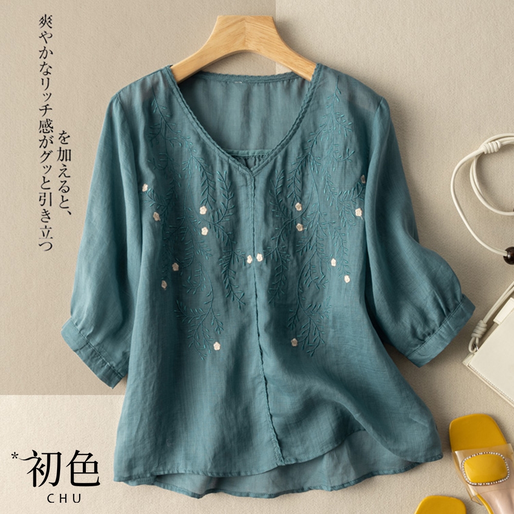 初色  棉麻風刺繡V領短袖上衣-共4色-62632(M-2XL可選)