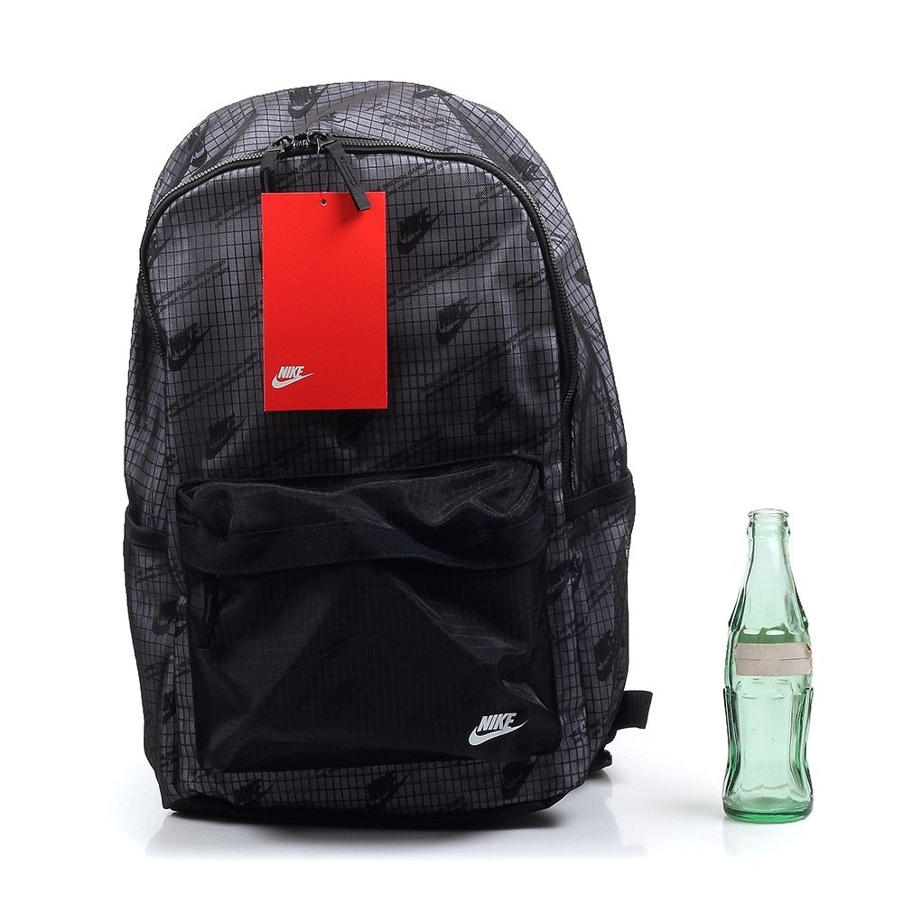 nike heritage back pack