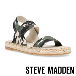 STEVE MADDEN-CASAMIA 民族風彈性帶平底涼拖鞋-迷彩色