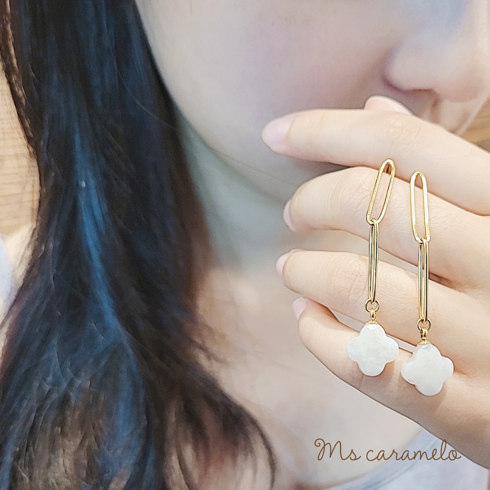 【焦糖小姐 Ms caramelo】月光石 Moonstone 耳環 306 不鏽鋼 Stainless steel