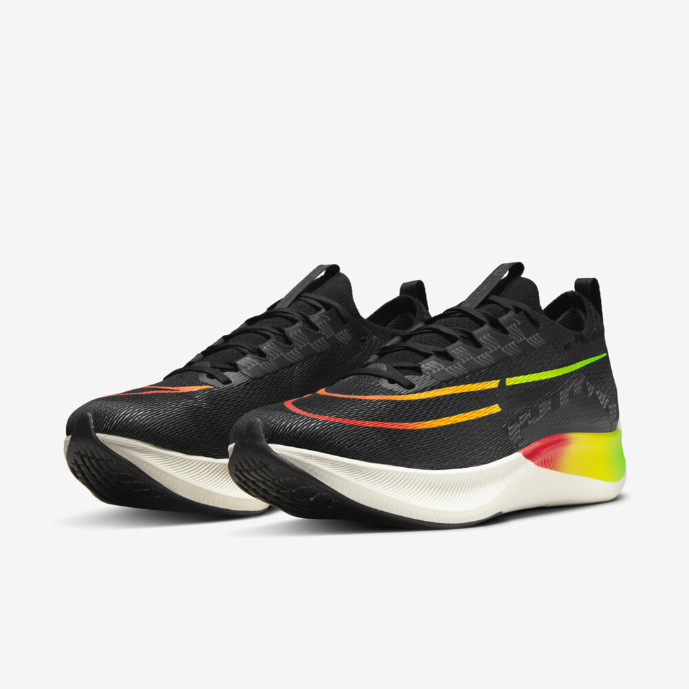 Nike Zoom Fly 4 [DQ4993-010] 男慢跑鞋運動路跑碳板推進支撐緩震穩固