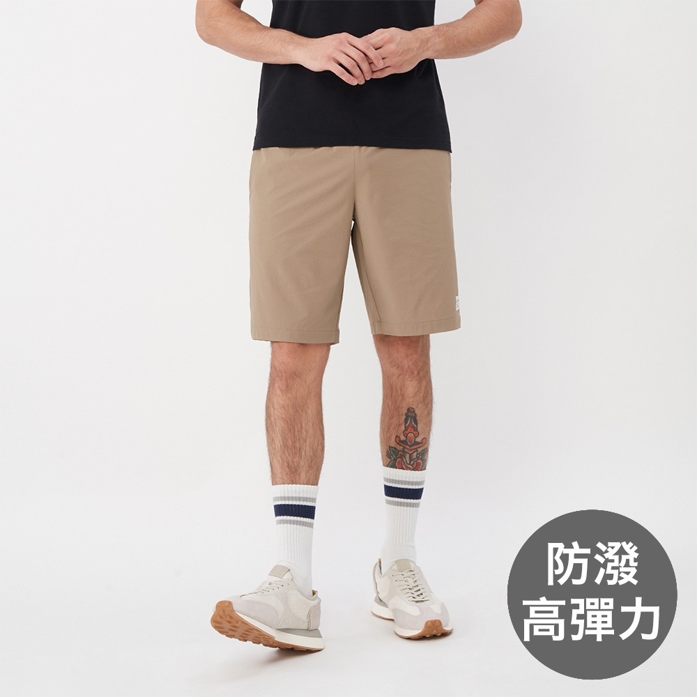 GIORDANO  男裝防潑水彈力短褲 All Day Pants系列 - 20 冷卡其