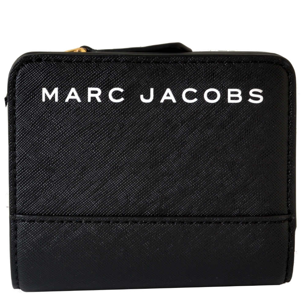 MARC JACOBS 時尚簡約白色LOGO防刮皮革釦式短夾-黑