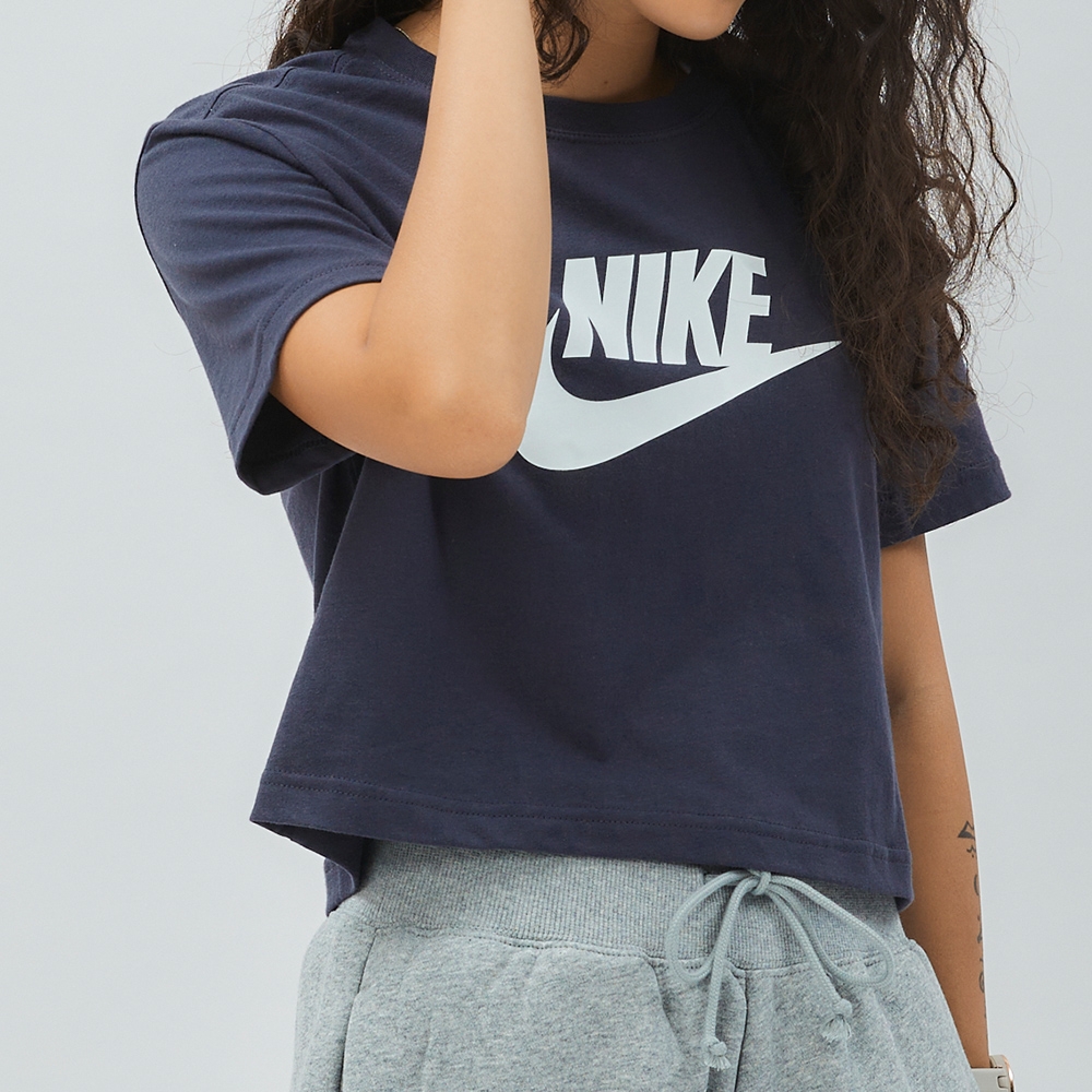 Nike AS W NSW TEE ESSNTL CRP ICN FT 女深紫休閒運動短袖BV6176-015