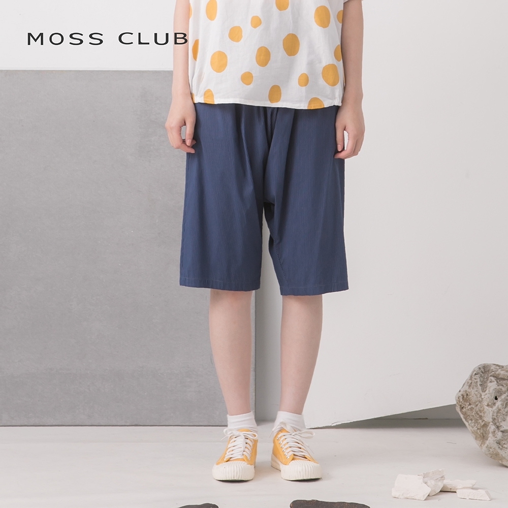 【MOSS CLUB】彈性腰圍暗條紋寬鬆-短褲(藍色)