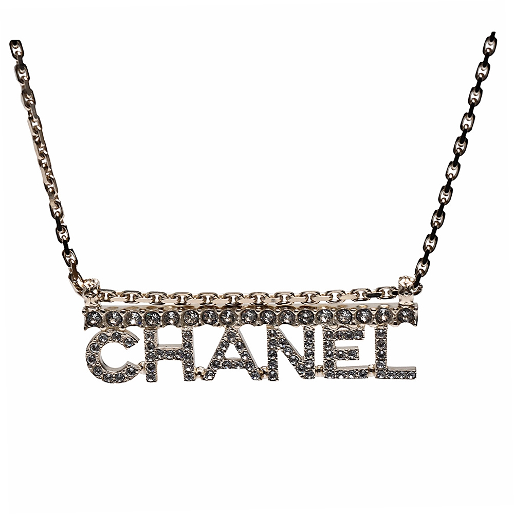 CHANEL 經典水鑽鑲飾品牌LOGO墜飾項鍊(金)