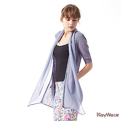 KeyWear奇威名品     優雅風雪紡拼接修身短袖針織外套-灰藍色