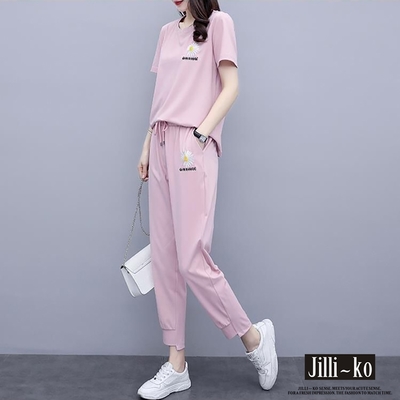 JILLI-KO 兩件套潮牌風刺繡運動休閒套裝 - 粉紅色