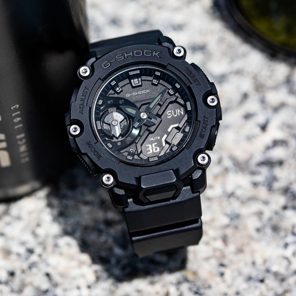 CASIO 卡西歐】G-SHOCK 戶外冒險碳核心防護構造極酷黑雙顯系列GA