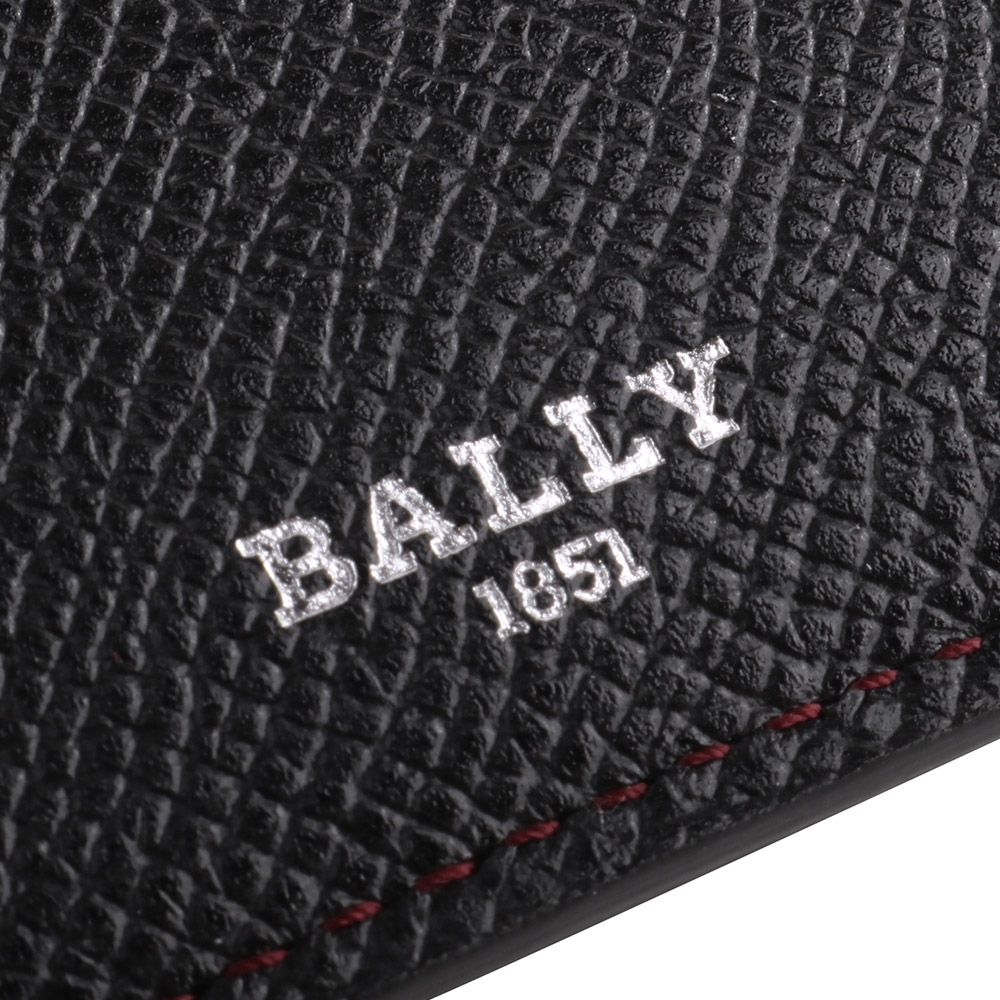 BALLY BOLLE 金屬銀字防刮皮革對開短夾(黑x內暗紅) | 歐系精品包/配件