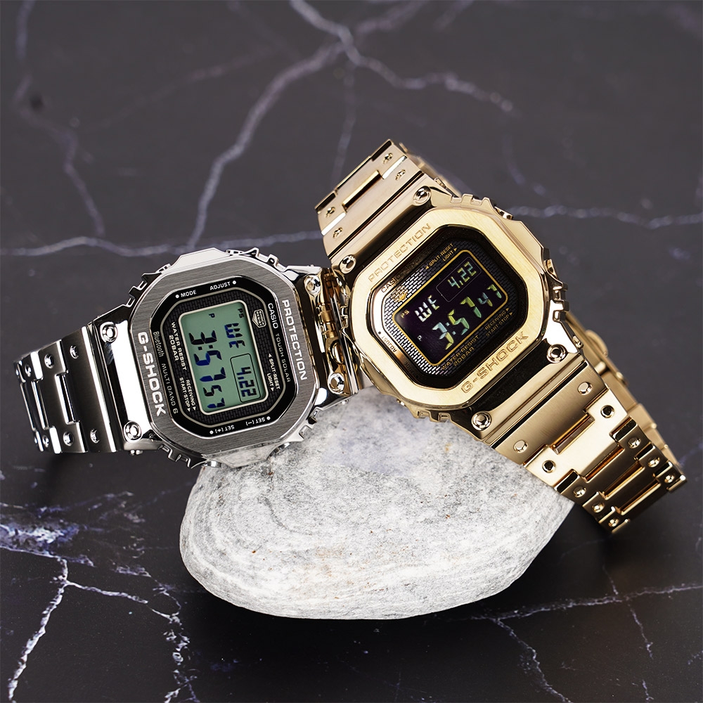 CASIO 卡西歐G-SHOCK 全金屬太陽能電波手錶年終送禮-銀GMW-B5000D-1