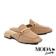 穆勒鞋 MODA Luxury 純色羊皮金屬鏈方頭低跟穆勒拖鞋－杏 product thumbnail 1