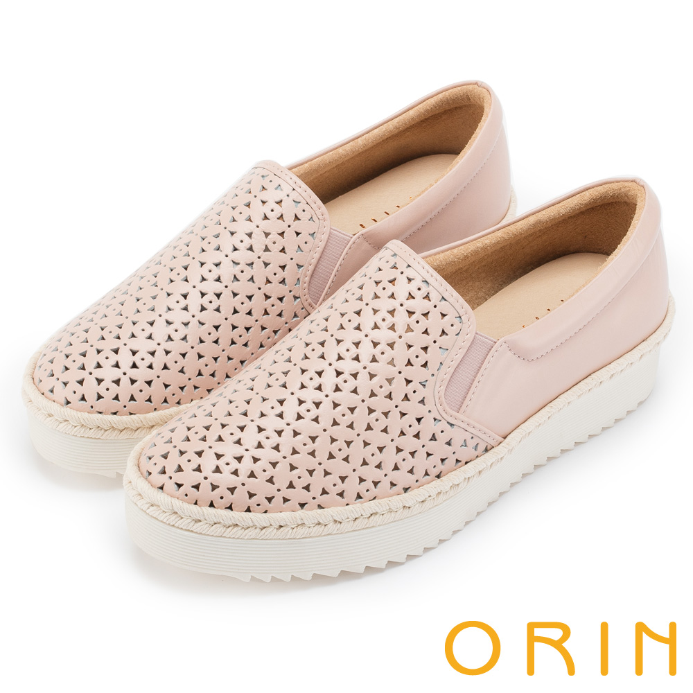 ORIN 引出度假氣氛 牛皮打洞花紋簍空平底便鞋-粉紅