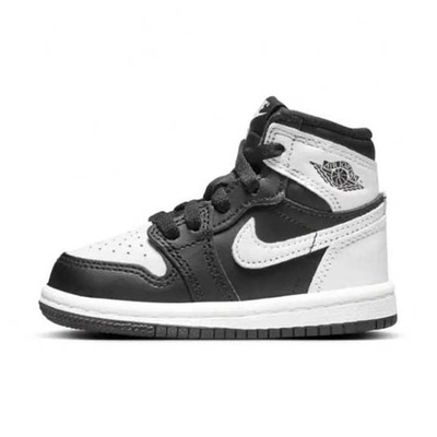 【NIKE 耐吉】休閒鞋 AIR JORDAN 1 RETRO HIGH OG TD BLACK WHITE 黑白 小童 FD1413-010