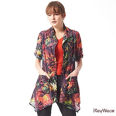 KeyWear奇威名品    繽紛炫彩絲棉質感傘狀五分袖襯衫-綜合色