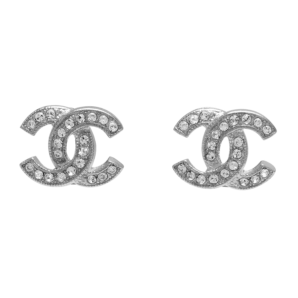 CHANEL 香奈兒經典雙C LOGO 水鑽鑲嵌滾邊壓紋穿式耳環(銀)