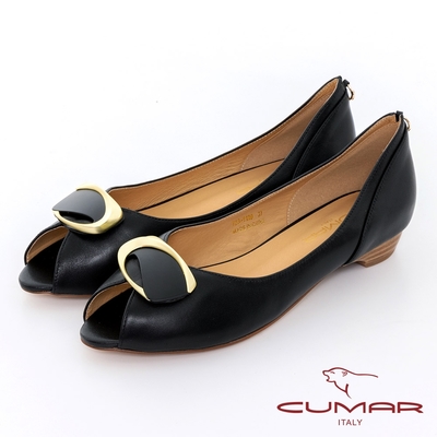 【CUMAR】復古金屬飾釦魚口低跟鞋-黑