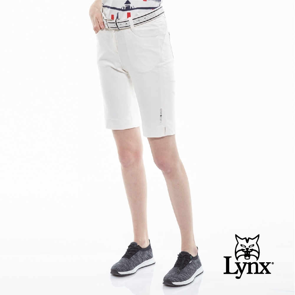 【Lynx Golf】女款彈性舒適褲口造型開叉運動五分褲-牙白色