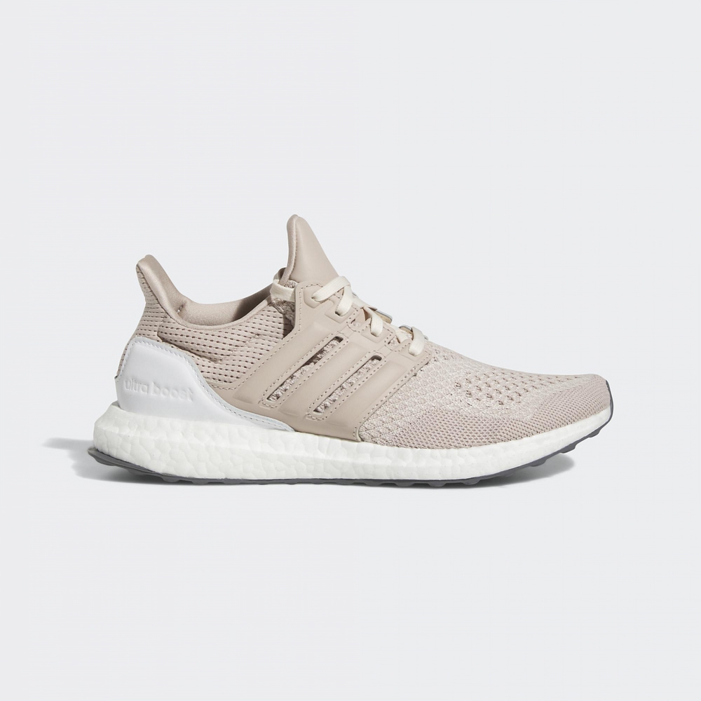 adidas 慢跑鞋 女鞋 運動鞋 緩震 ULTRABOOST 1.0 W 奶茶 HQ2195