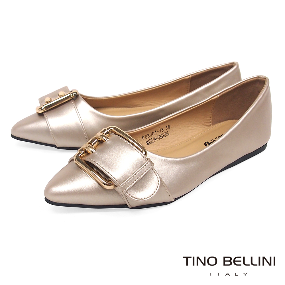 Tino Bellini 雙孔皮帶飾釦尖頭娃娃鞋_ 香檳金