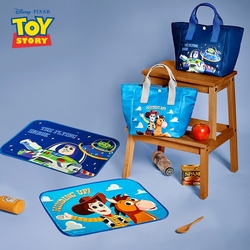 [買一送三]Disney 迪士尼 玩具總動員 餐食止滑桌墊手提保溫袋組(胡迪+巴斯)(快)