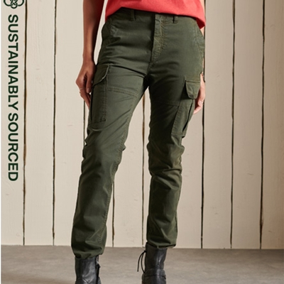 SUPERDRY 女裝 休閒長褲 SLIM CARGO PANT 橄欖綠