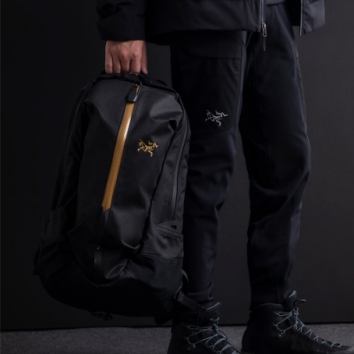 Arcteryx 始祖鳥 24系列 Arro 22L 多功能後背包 金黑