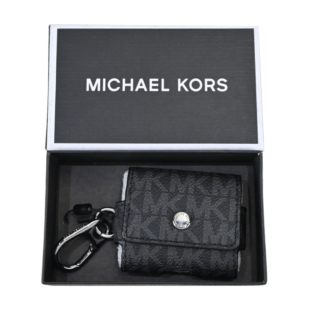 MK MICHAEL KORS GIFTING滿版Airpods保護套禮盒(附扣環)-黑