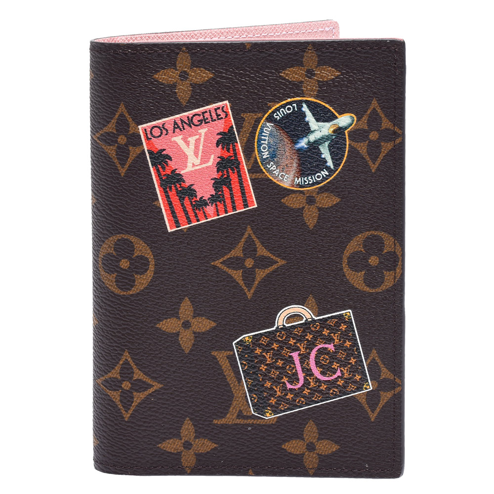 LOUIS VUITTON Monogram My LV World Tour Passport Cover Rose