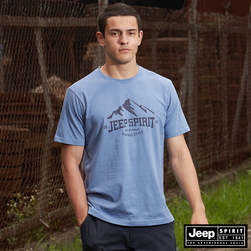 Jeep 男裝 美式山岳圖騰印花短袖T恤-灰藍色