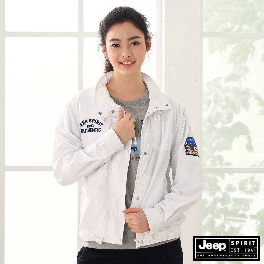 Jeep 女裝 輕薄立領短版防風外套-白色