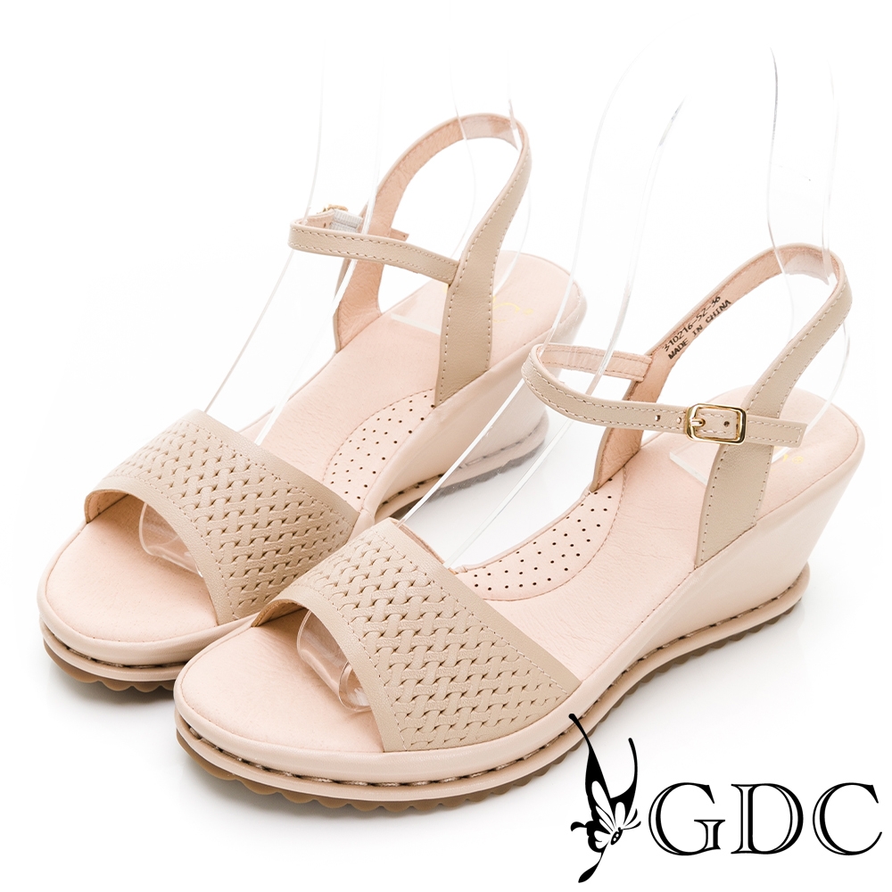 GDC-日系素色春夏繽紛真皮沖孔楔型涼鞋-粉膚色