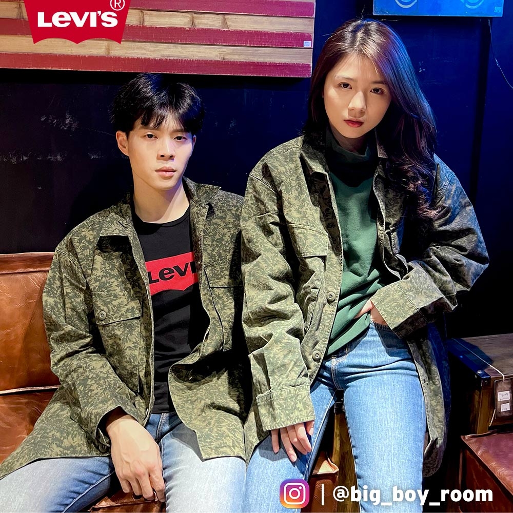 Levis 男款 Oversize復古工作風長版外套 機能大口袋 沼澤迷彩