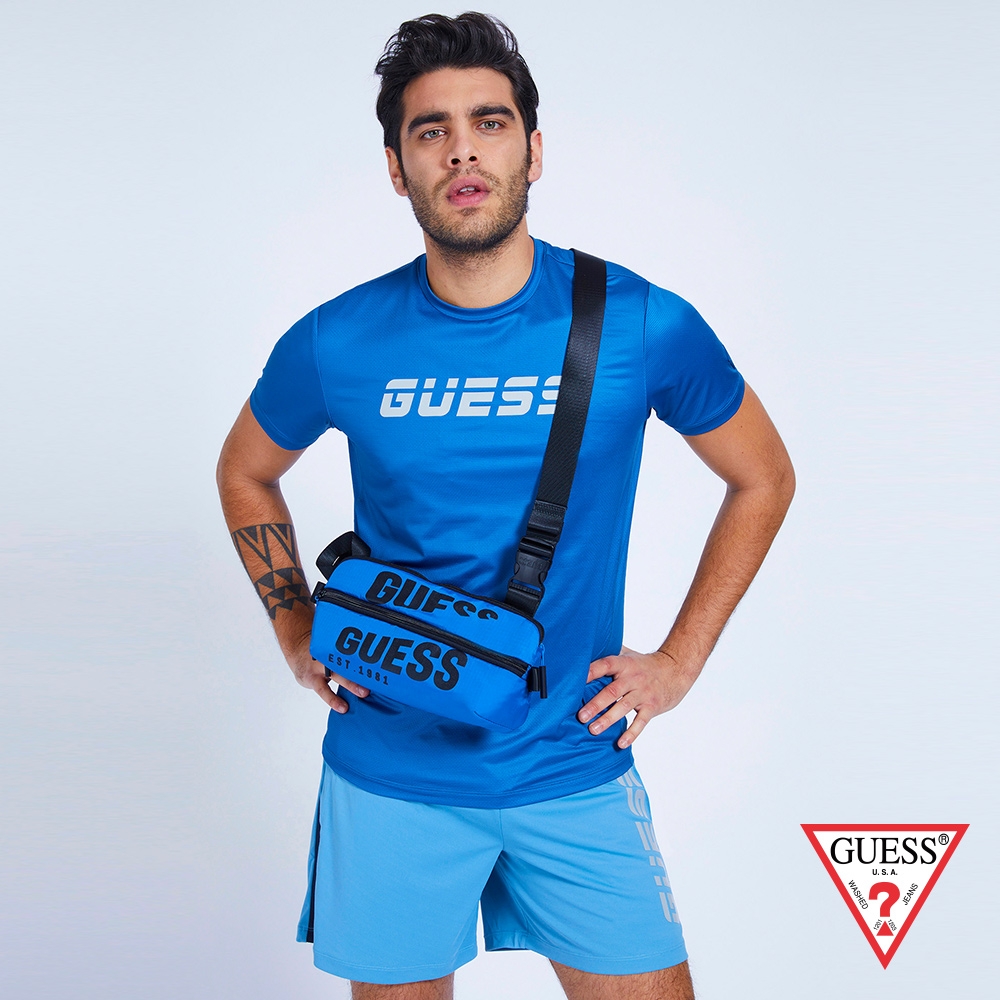 GUESS-男包-個性字母LOGO斜背包-藍 原價2090