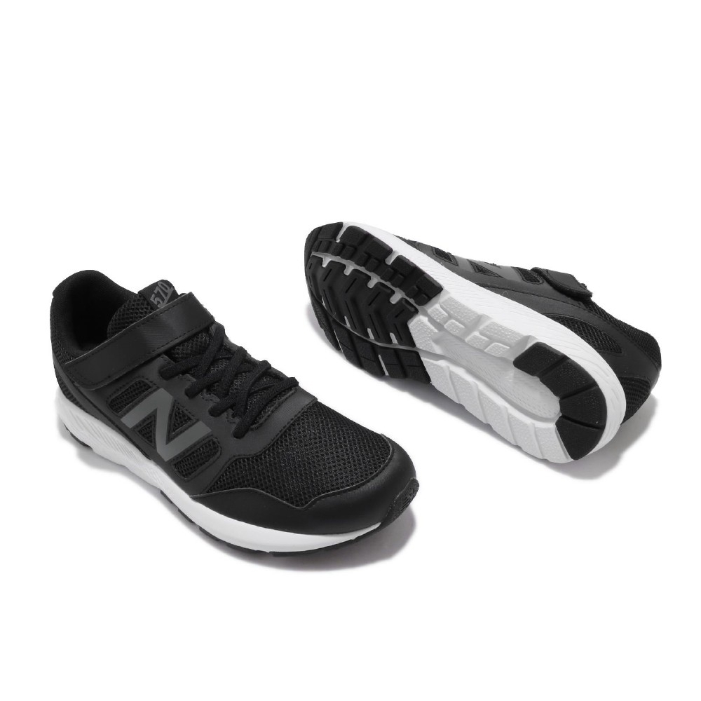 new balance yt570bk