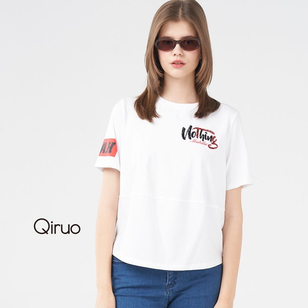 【Qiruo 奇若名品】專櫃精品女裝白色短袖t桖上衣(圓領短袖休閒棉T 8796A)