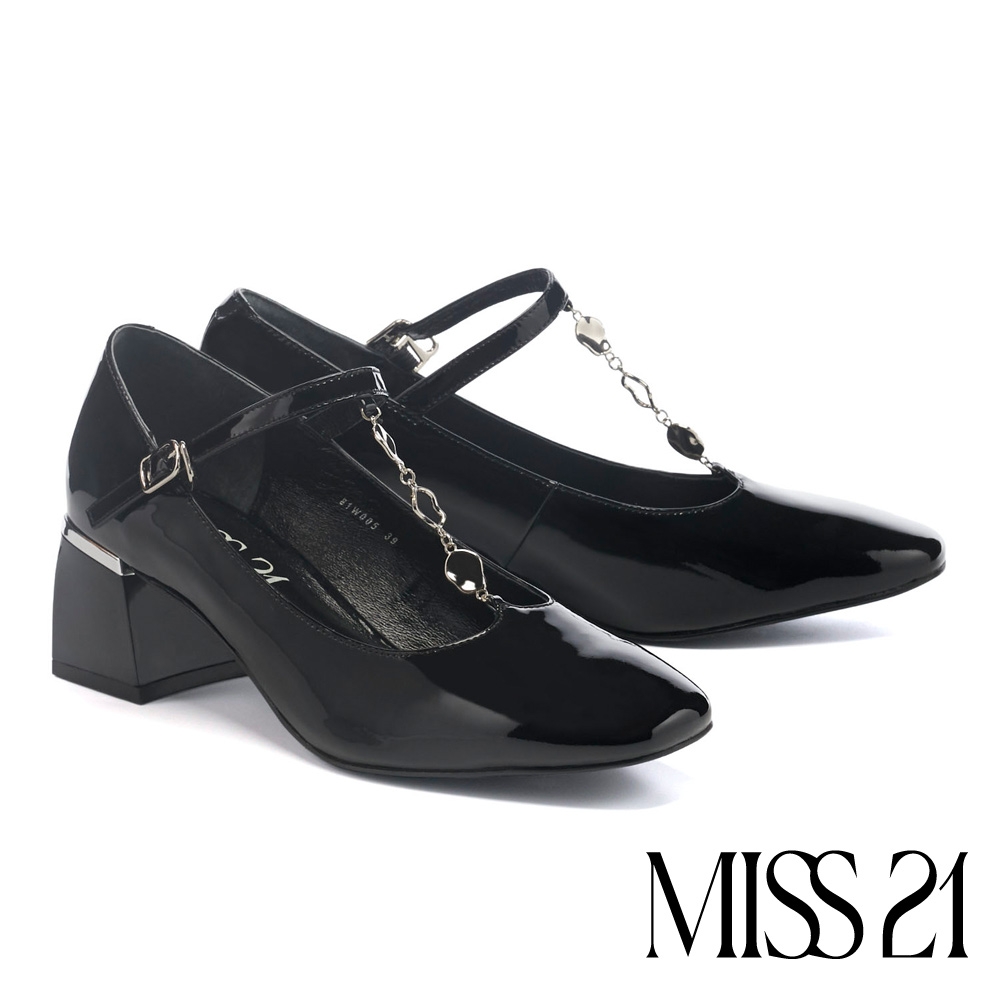 高跟鞋 MISS 21 獨特喪感T字鏈條開邊珠方頭高跟鞋－黑 product image 1