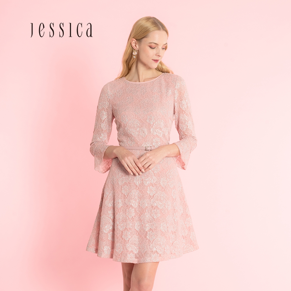 JESSICA - 甜美粉色優雅縷空蕾絲收腰洋裝 product image 1