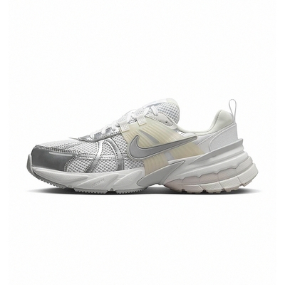 Nike V2K Run Metallic Silver 女 銀白 Y2K 老爹鞋 復古 運動 休閒鞋 FD0736-104