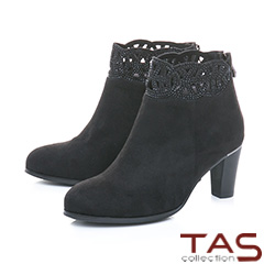TAS鏤空雕花燙鑽絨布高跟短靴–經典黑